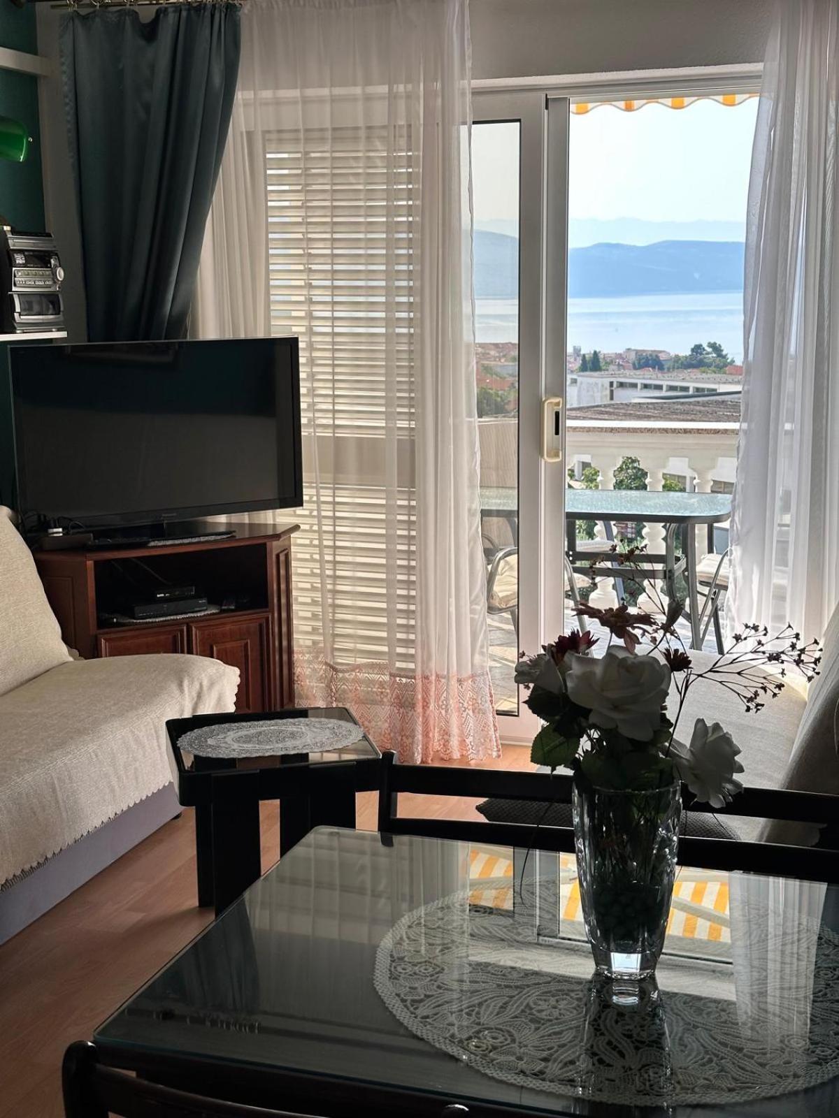 Apartmani Djurda Krk Town Bagian luar foto