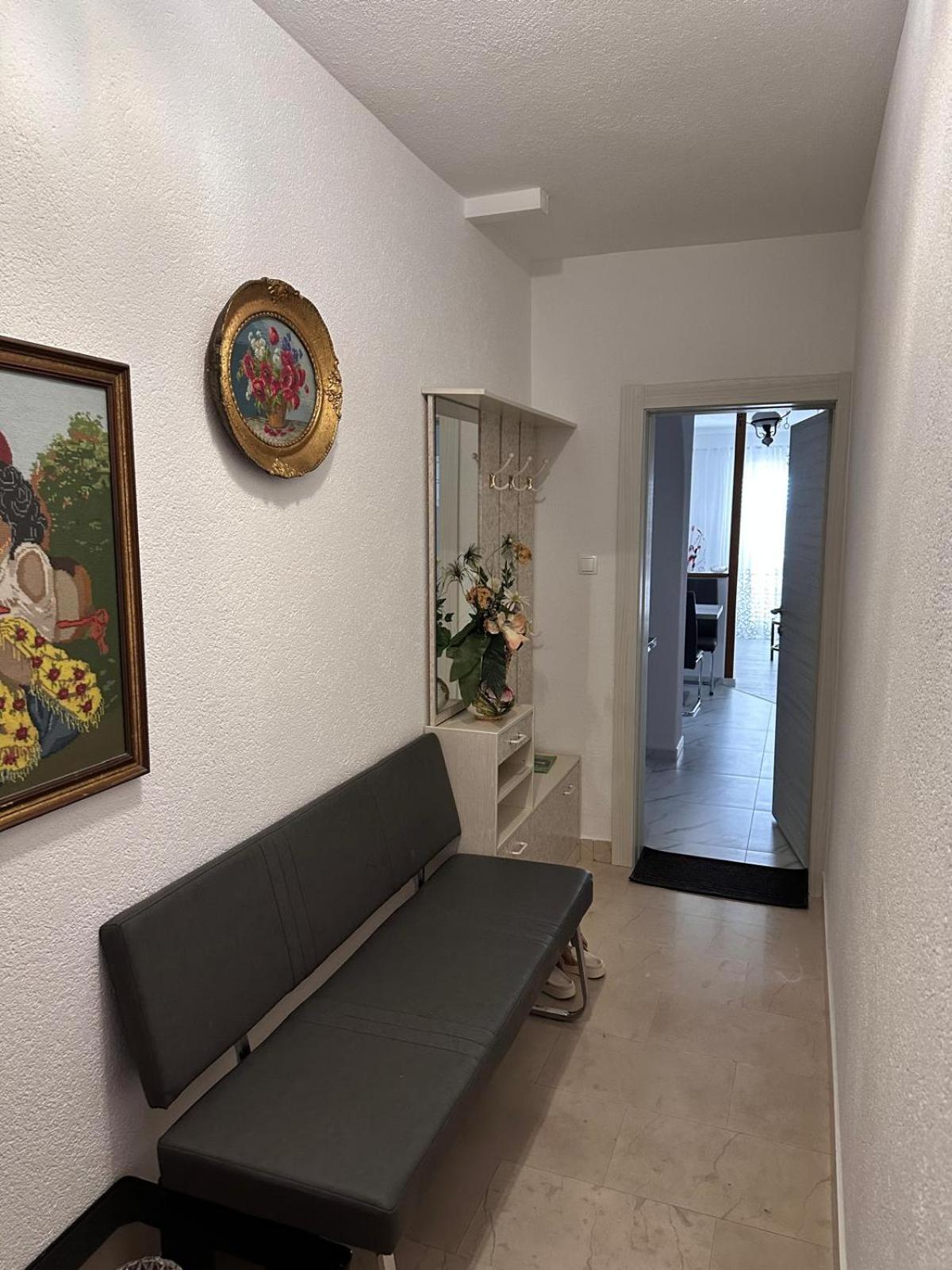 Apartmani Djurda Krk Town Bagian luar foto